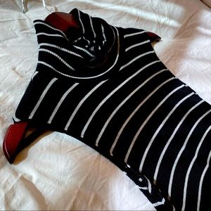The Limited Turtleneck Sweater Tank Tunic - Black & White - Size: S